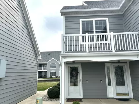 1700 E Market #312, Celina, OH 45822