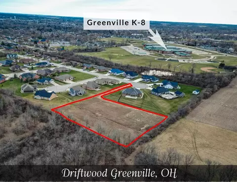 333 Driftwood Dr, Greenville, OH 45331