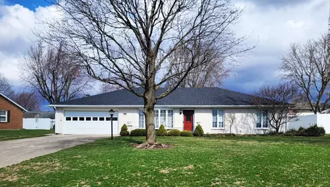 720 Gardenwood Dr, Greenville, OH 45331