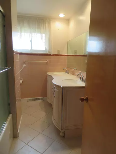 120 Thomaston Trl, Springfield, OH 45503 photo 17