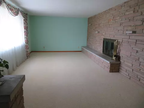 120 Thomaston Trl, Springfield, OH 45503 photo 4