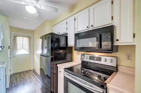 1054 Cheyenne Ave, Springfield, OH 45503 photo 12