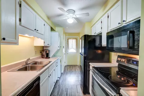 1054 Cheyenne Ave, Springfield, OH 45503 photo 8