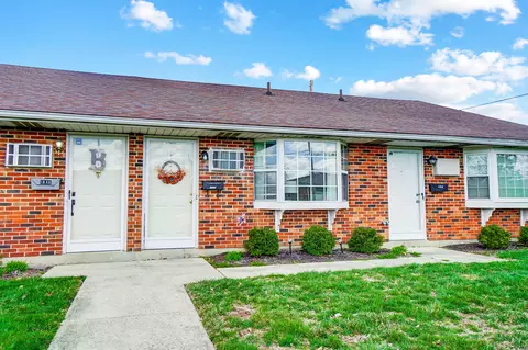 1054 Cheyenne Ave, Springfield, OH 45503 photo 2