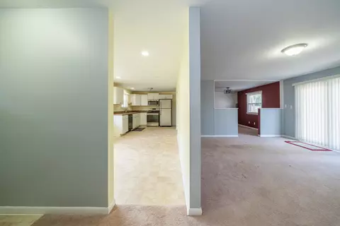 1211 Claybourne Rd, Kettering, OH 45429 photo 5