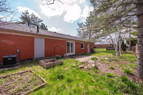 1211 Claybourne Rd, Kettering, OH 45429 photo 36