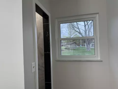 2408 Balsam Dr, Springfield, OH 45503 photo 9