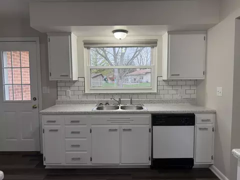 2408 Balsam Dr, Springfield, OH 45503 photo 16