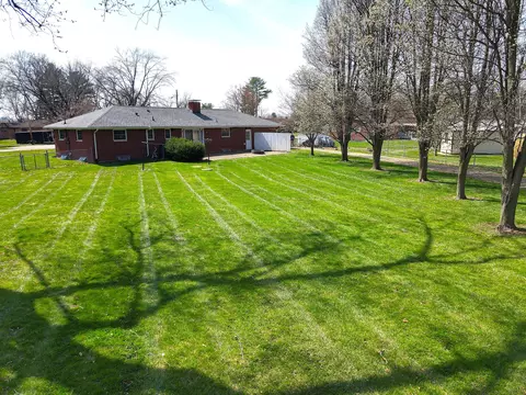 Exterior - 600 Ionic Cir, Enon, OH 45323 photo 7 of 10