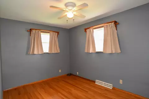Bedroom - 600 Ionic Cir, Enon, OH 45323 photo 3 of 8
