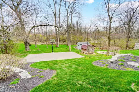 Exterior - 663 Aberfelda Dr, Springfield, OH 45504 photo 15 of 29