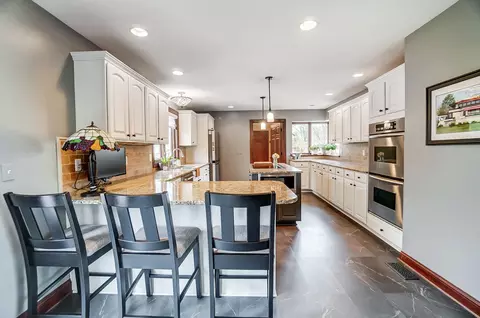 Kitchen - 663 Aberfelda Dr, Springfield, OH 45504 photo 1 of 9