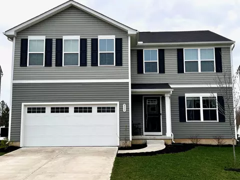 511 Skyway Dr, Springfield, OH 45505