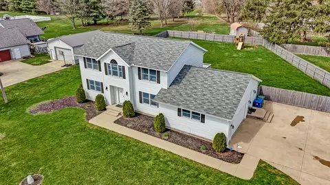 1660 Hinkle Rd, Springfield, OH 45505