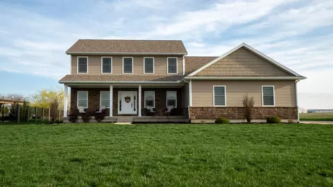 106 Timber Trl, Anna, OH 45302 photo 5