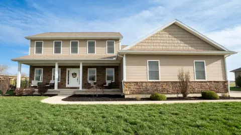 106 Timber Trl, Anna, OH 45302