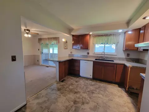 1062 Imperial Blvd, Springfield, OH 45503 photo 7