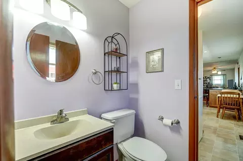 Bath - 3146 Haverhill St, Springfield, OH 45503 photo 1 of 7