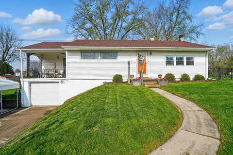 585 Vale Rd, Springfield, OH 45504