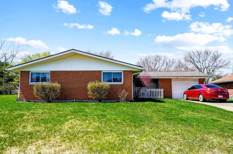 Exterior - 437 Geron Dr, Springfield, OH 45505 photo 2 of 4