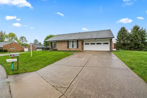 2249 Manhattan Blvd, Springfield, OH 45504
