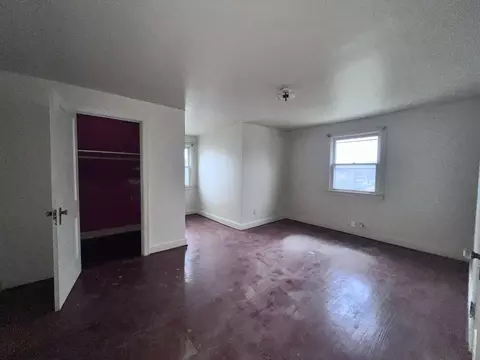 Bedroom - 516 Belleaire Ave, Springfield, OH 45503 photo 5 of 7
