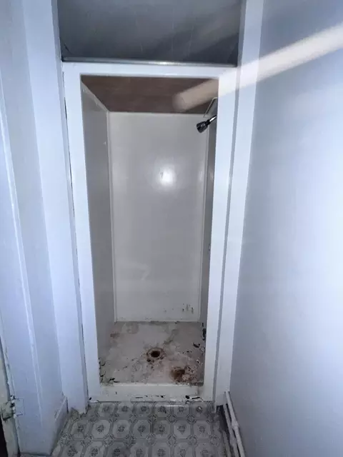 Bath - 516 Belleaire Ave, Springfield, OH 45503 photo 6 of 6