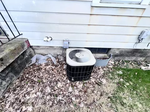 Exterior - 516 Belleaire Ave, Springfield, OH 45503 photo 1 of 5