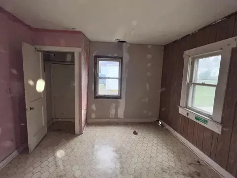 Bedroom - 516 Belleaire Ave, Springfield, OH 45503 photo 7 of 7