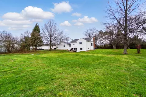Exterior - 3120 E Bluelick Rd, Lima, OH 45801 photo 7 of 16