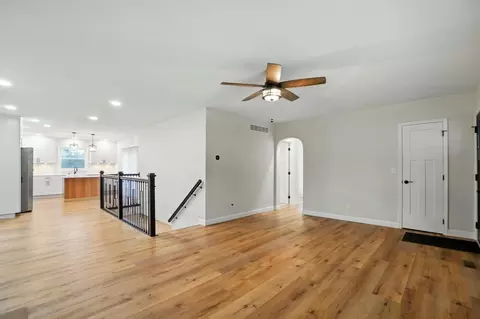 Entry Way - 3120 E Bluelick Rd, Lima, OH 45801 photo 1 of 4