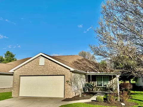 1606 Madison Pl, Wapakoneta, OH 45895