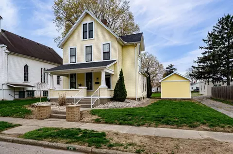 231 S 3rd St, Tipp City, OH 45371