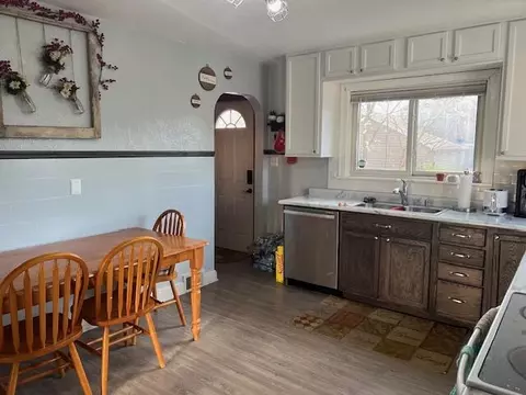 Kitchen - 320 Mulberry Pl, Sidney, OH 45365 photo 3 of 3