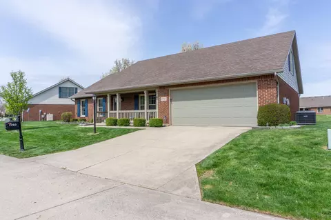1760 Willow Lakes Dr, Springfield, OH 45502 photo 3
