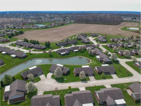 1760 Willow Lakes Dr, Springfield, OH 45502 photo 35