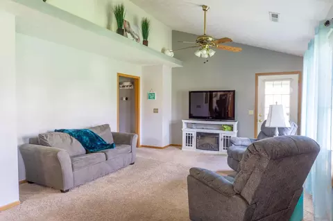 1760 Willow Lakes Dr, Springfield, OH 45502 photo 12
