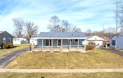 2118 Memorial Dr, Springfield, OH 45505
