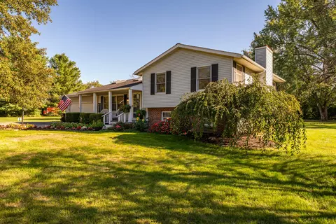 1190 Jackson Rd, Vandalia, OH 45377