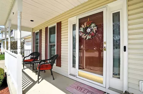 Exterior - 2100 Simon Ct, Springfield, OH 45503 photo 6 of 19