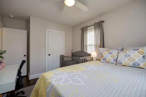 Bedroom - 327 W Roseland Ave, Springfield, OH 45503 photo 3 of 4