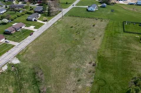 555 Tuttle Rd, Springfield, OH 45503 photo 5