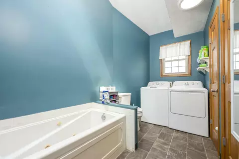 Other - 607 E Columbus St, Kenton, OH 43326 photo 6 of 9