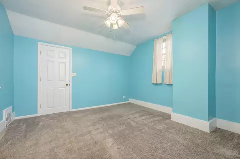 Bedroom - 607 E Columbus St, Kenton, OH 43326 photo 4 of 4
