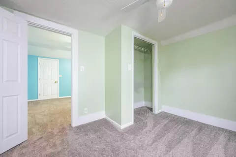 Bedroom - 607 E Columbus St, Kenton, OH 43326 photo 2 of 4