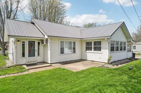 8870 College St, Lakeview, OH 43331