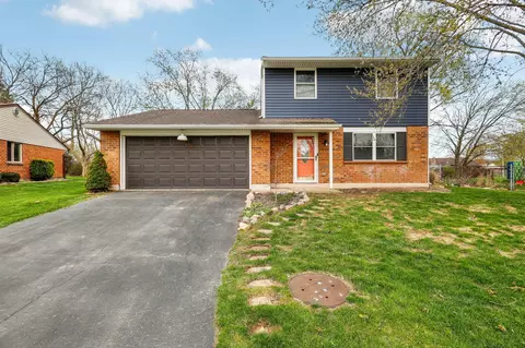 6046 Indian Bluff Cir, Dayton, OH 45424
