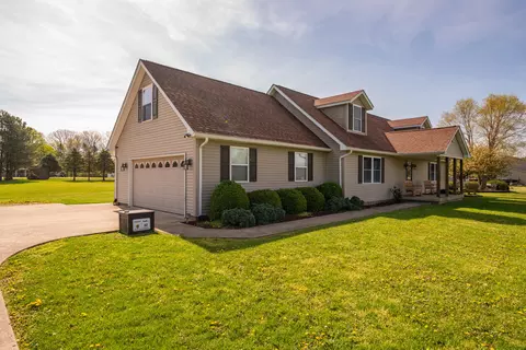 Exterior - 4100 Joshane St, Springfield, OH 45502 photo 12 of 13