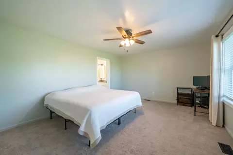 Bedroom - 4100 Joshane St, Springfield, OH 45502 photo 1 of 9