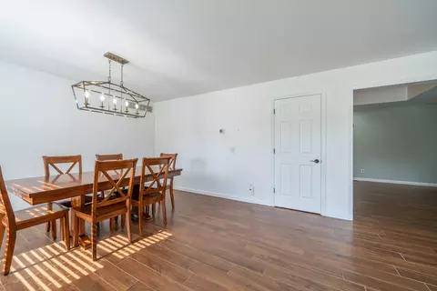 Dining - 4100 Joshane St, Springfield, OH 45502 photo 2 of 2